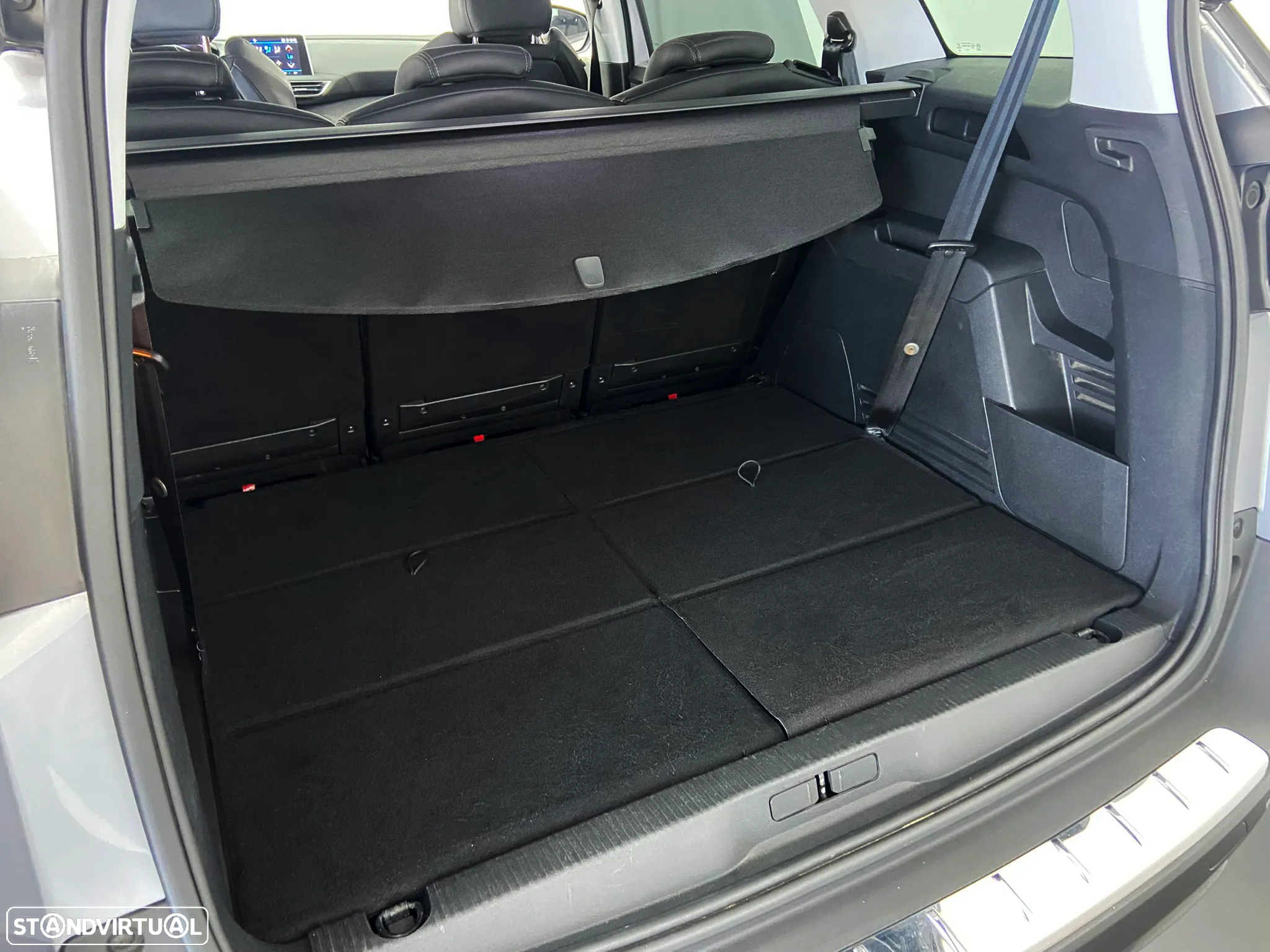 Peugeot 5008 1.5 BlueHDi Allure - 13