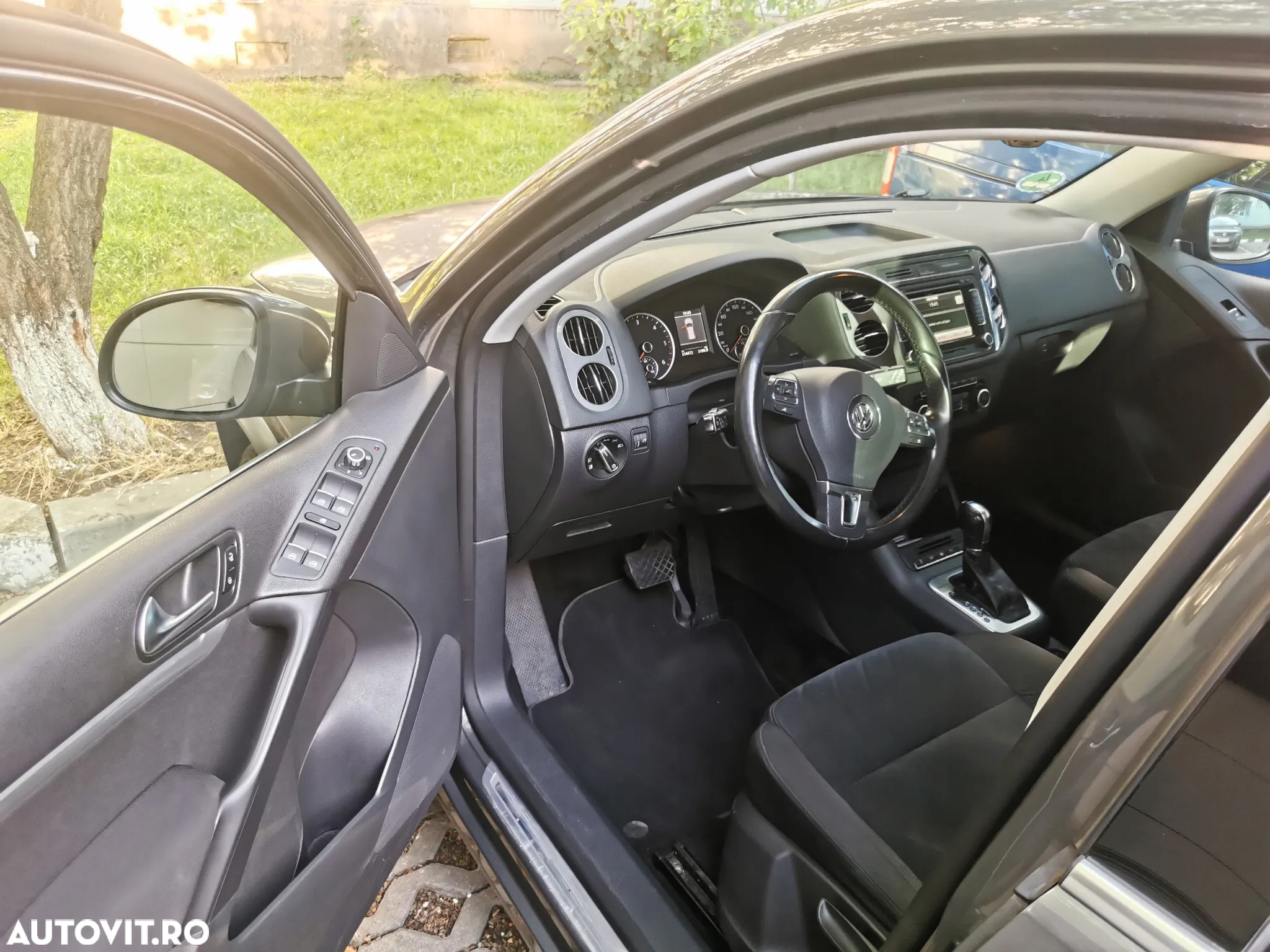 Volkswagen Tiguan - 6