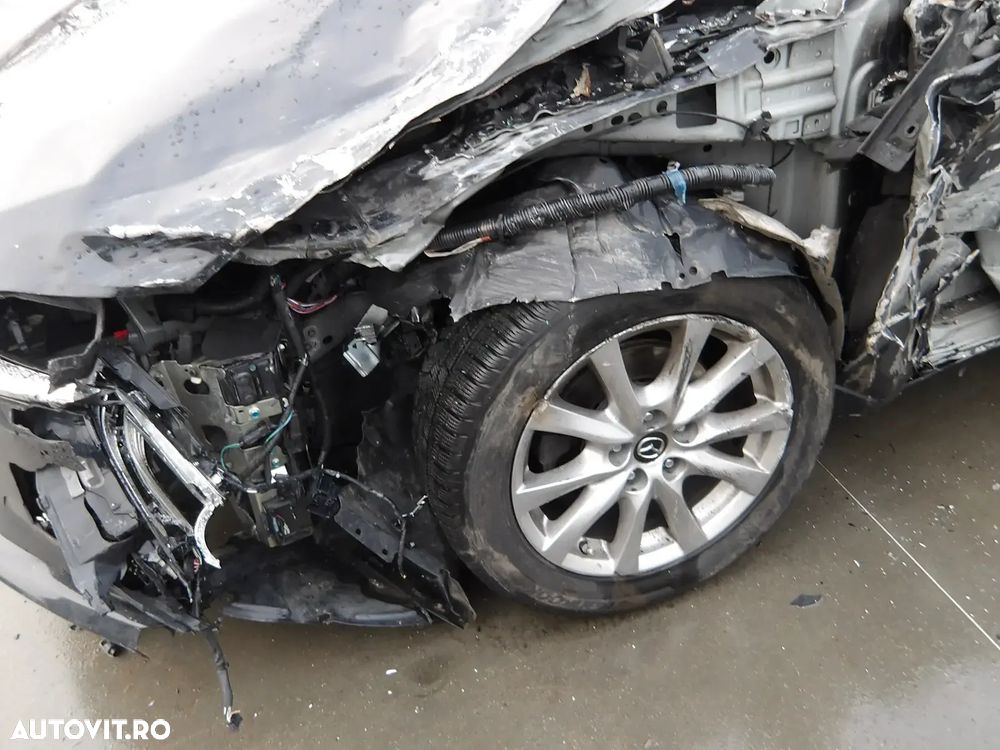 Mazda 6 Skyactiv G194 AT Exclusive-Line - 9