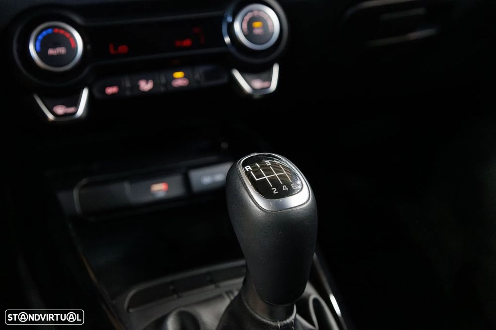 Kia Stonic 1.0 T-GDi Drive - 22