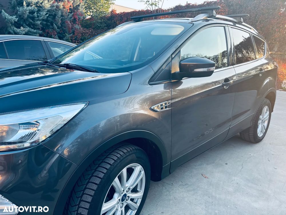 Ford Kuga 1.5 EcoBoost 4WD Aut. Trend - 2