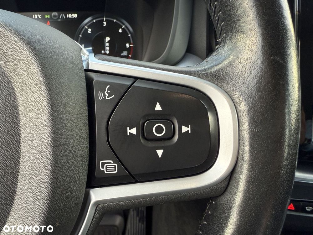 Volvo XC 60 - 18
