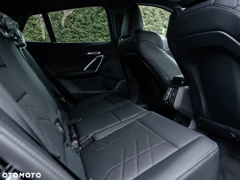 BMW X2 sDrive18d - 14