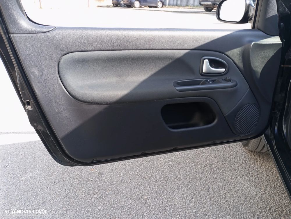 Renault Clio 1.5 dCi Dynamique Luxe - 9