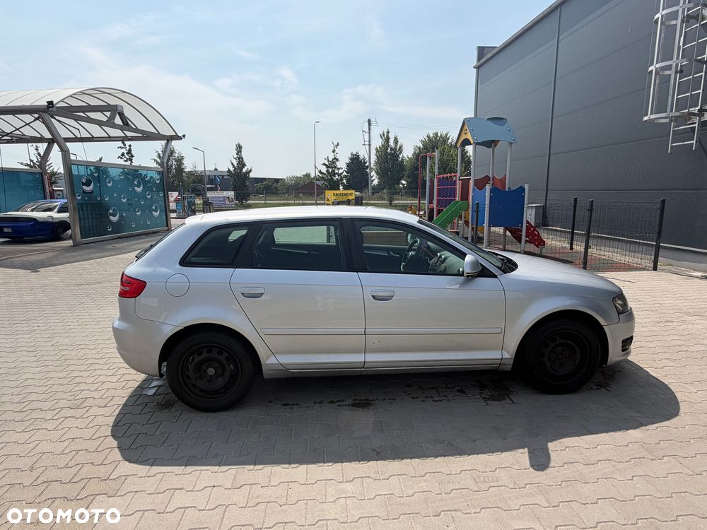 Audi A3 Sportback - 5