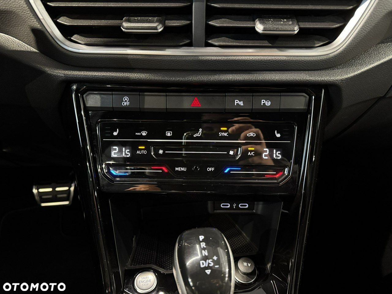 Volkswagen T-Roc - 26
