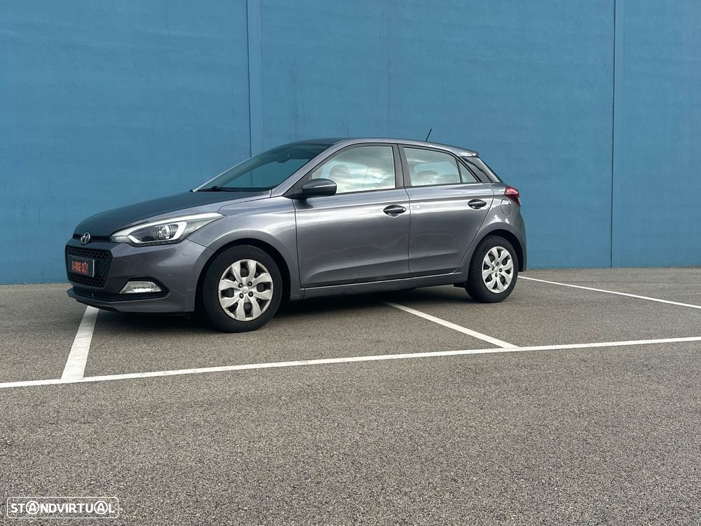 Hyundai i20 1.1 CRDi Style - 4