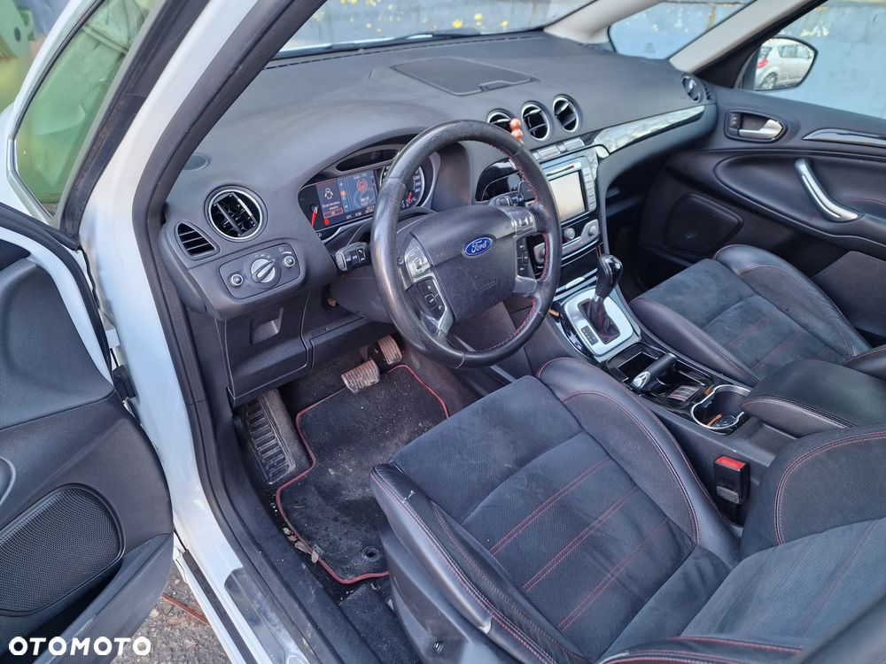 Ford S-Max 2.0 TDCi DPF Titanium - 30