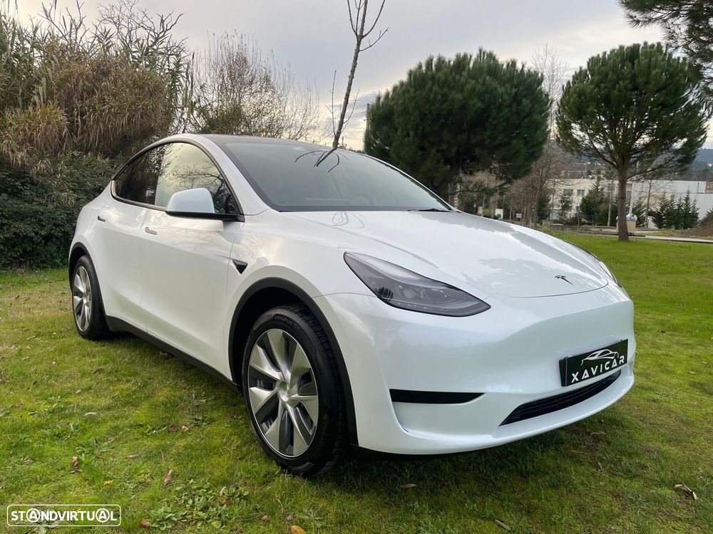 Tesla Model Y RWD - 9