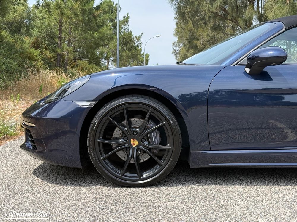 Porsche 718 - 16