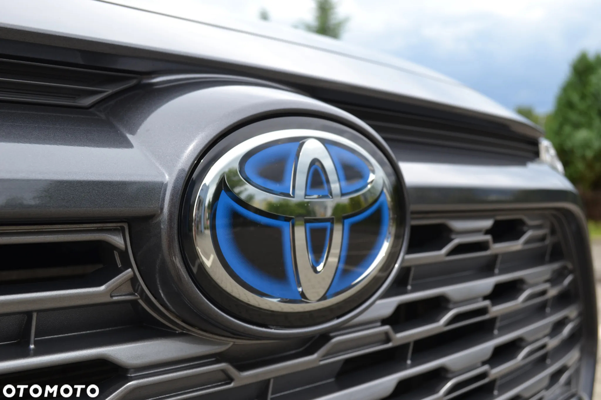 Toyota RAV4 - 11