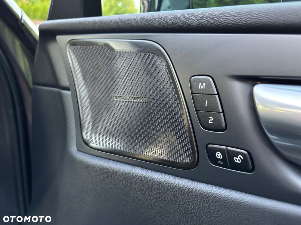 Volvo XC 60 B4 D AWD Geartronic RDesign - 15