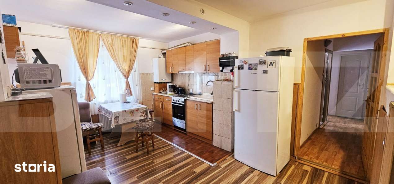 Apartament de vanzare, cu 3 camere, decomandat, 68mp, parter inalt — fotografia 1