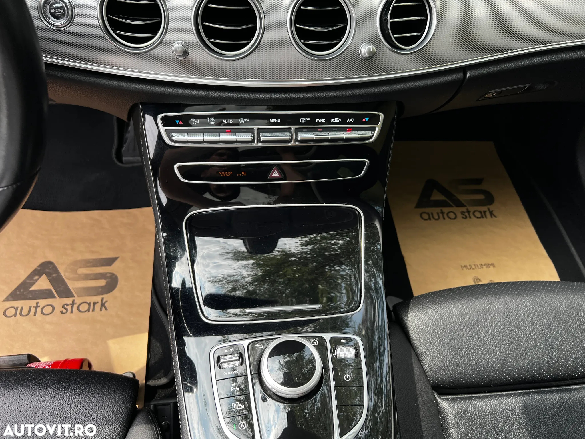 Mercedes-Benz E 200 d Aut. - 30