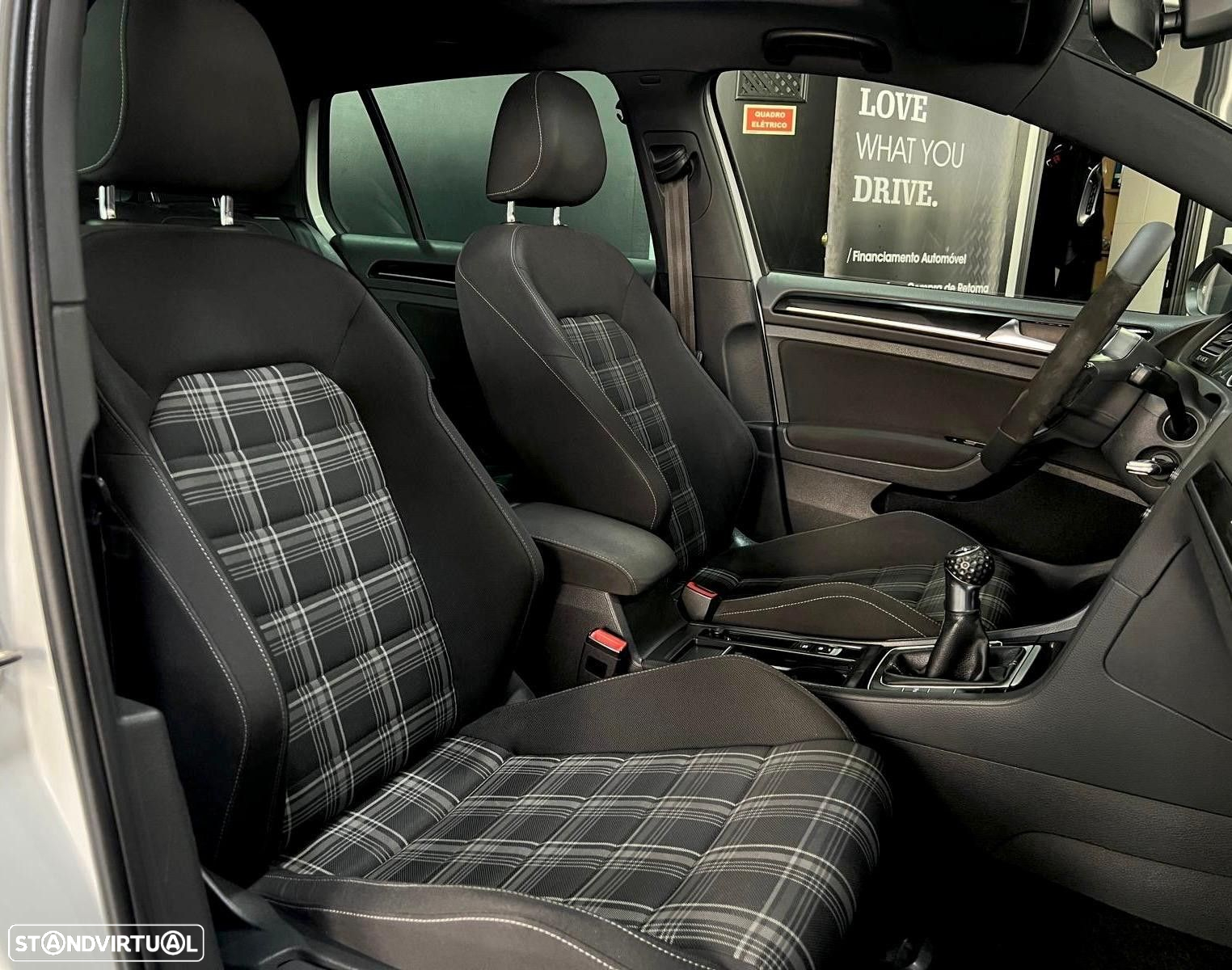 VW Golf 2.0 TDi GTD - 34