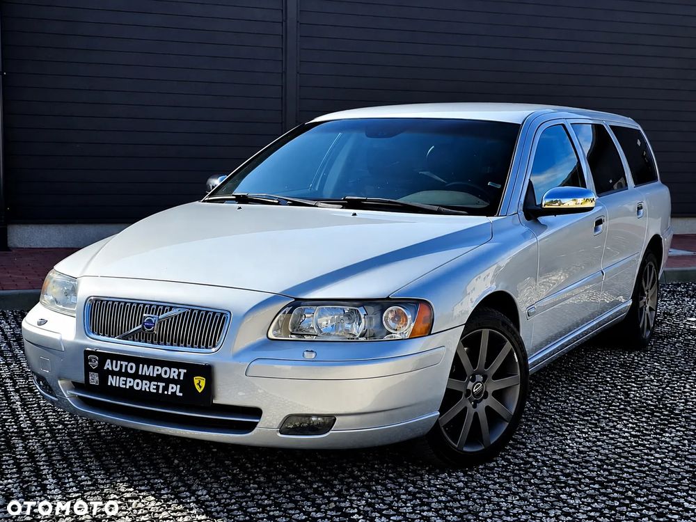 Volvo V70 2.5T AWD Edition Sport - 2