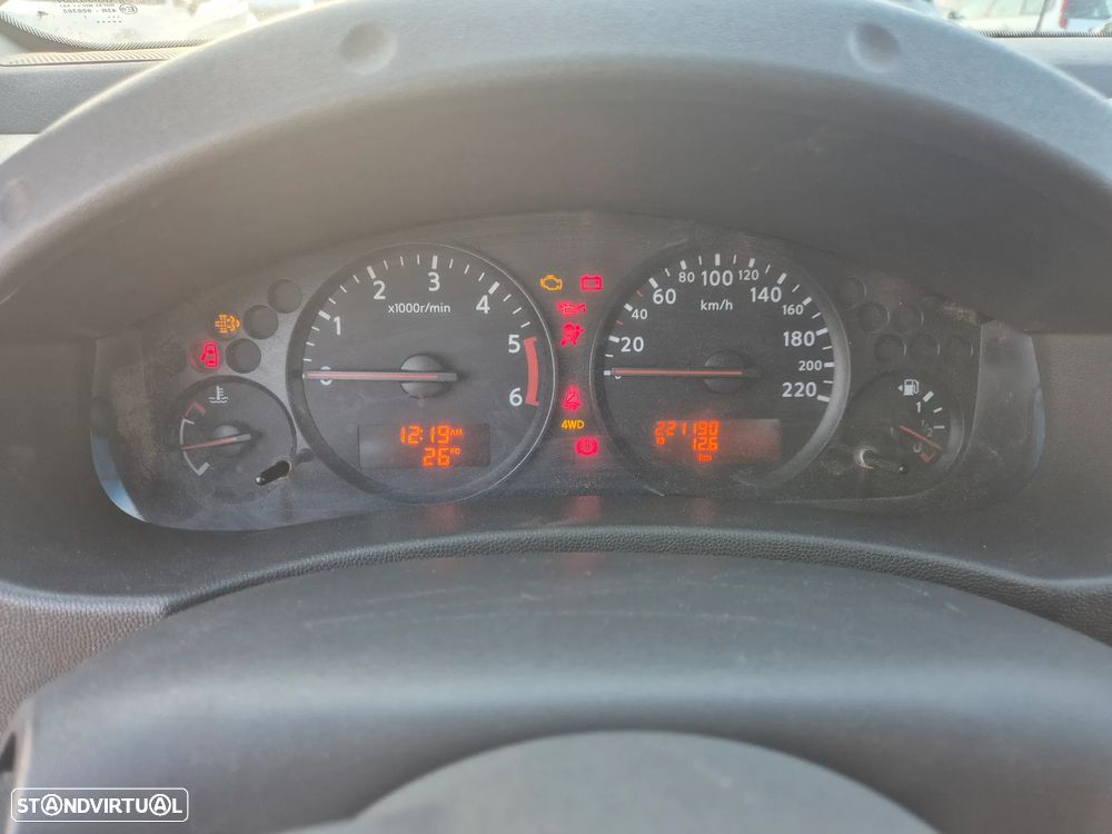 Nissan Navara - 12