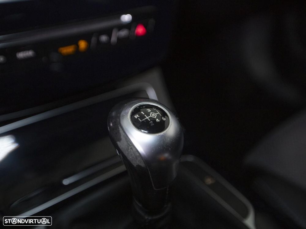 Mercedes-Benz C 200 - 20