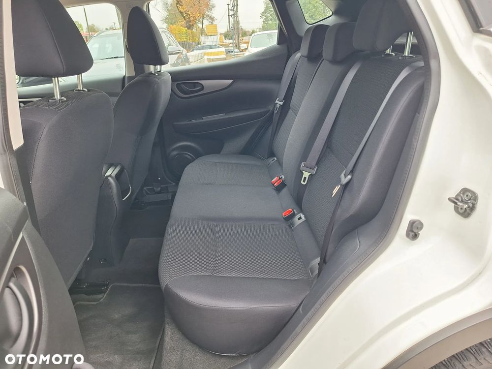 Nissan Qashqai 1.2 DIG-T N-Vision - 20