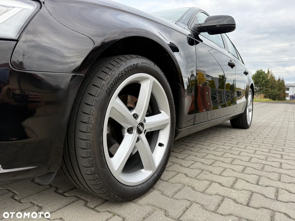 Audi A4 Avant 2.0 TDI - 14