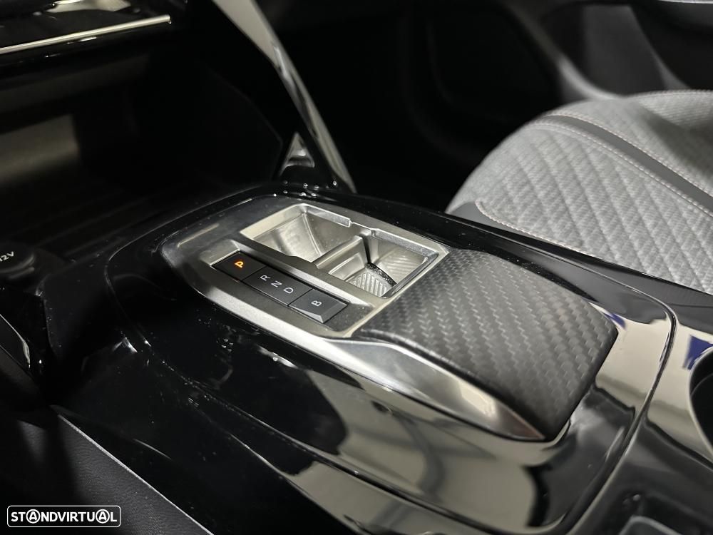 Peugeot e-208 51 kWh Allure - 36