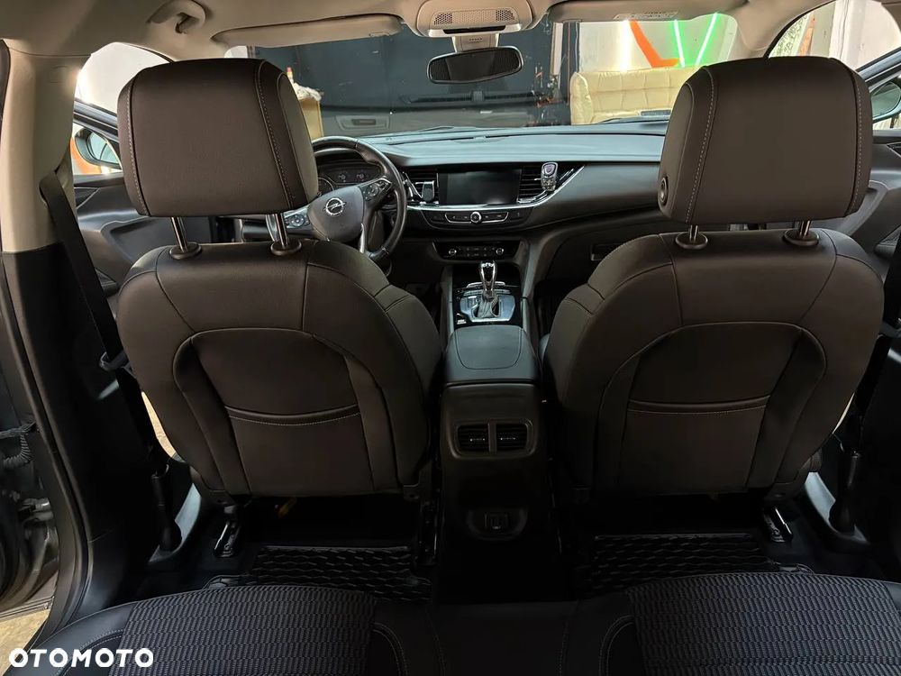 Opel Insignia - 14