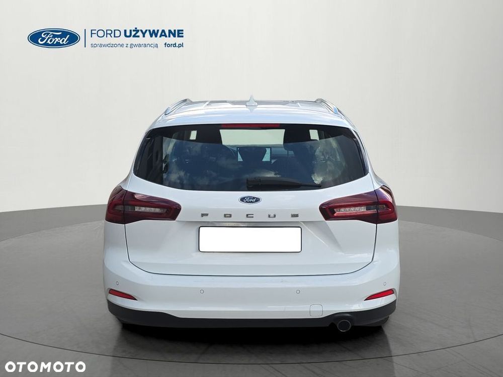 Ford Focus - 10