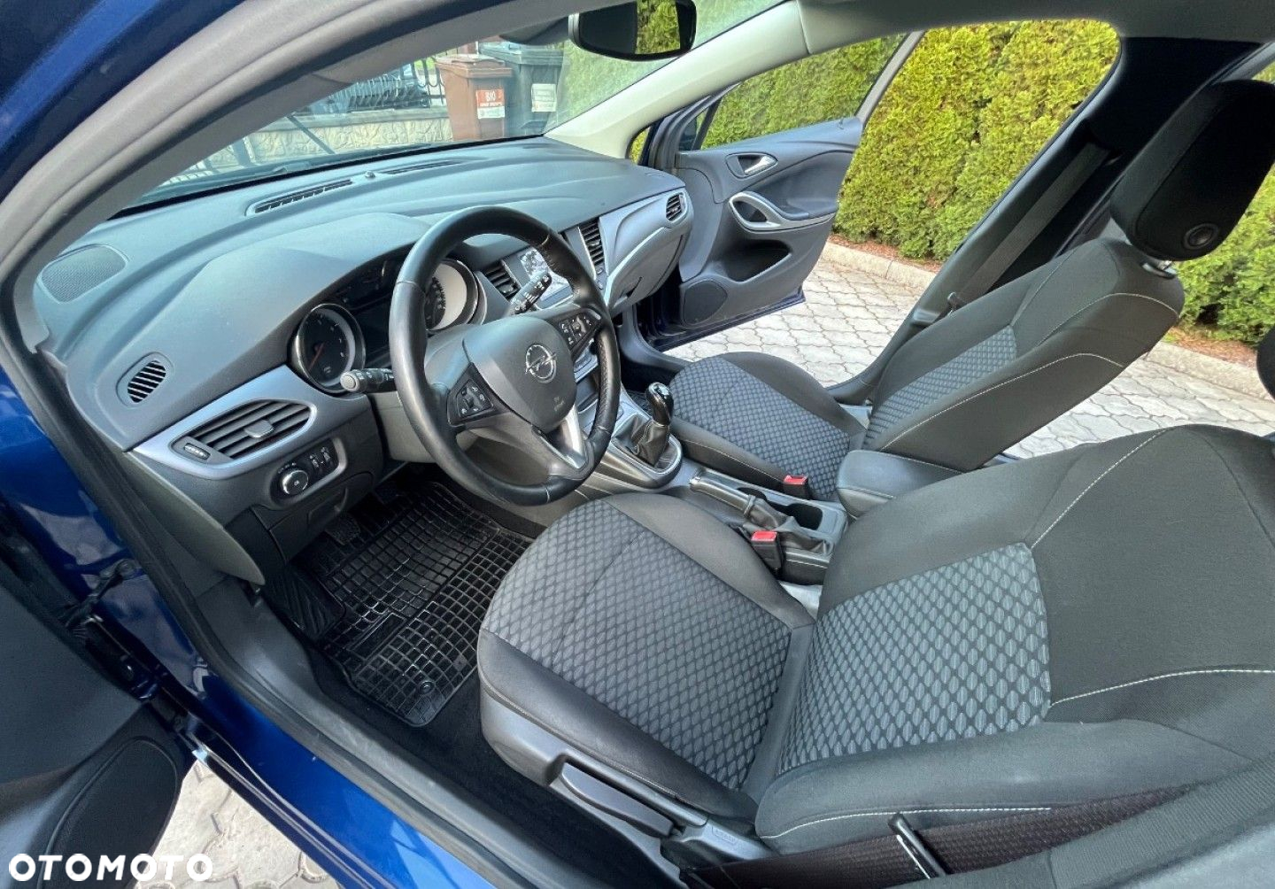 Opel Astra - 32