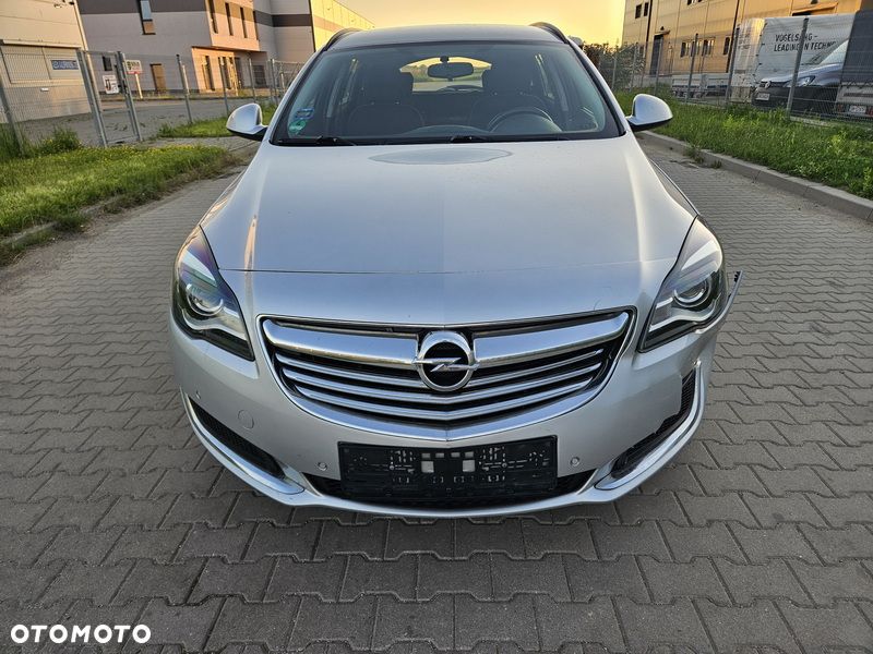 Opel Insignia - 8