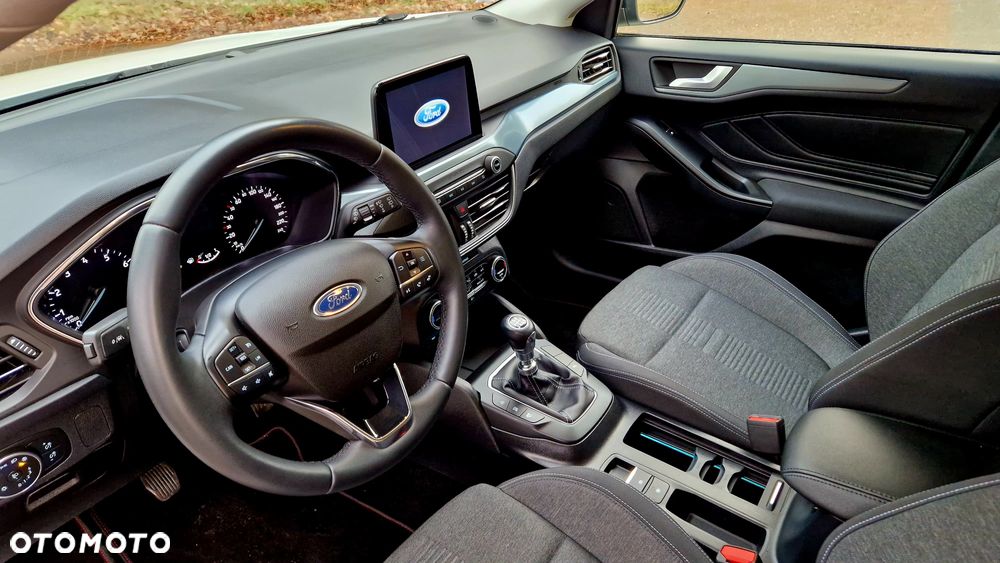 Ford Focus 1.0 EcoBoost STart-Stopp-System ACTIVE - 8