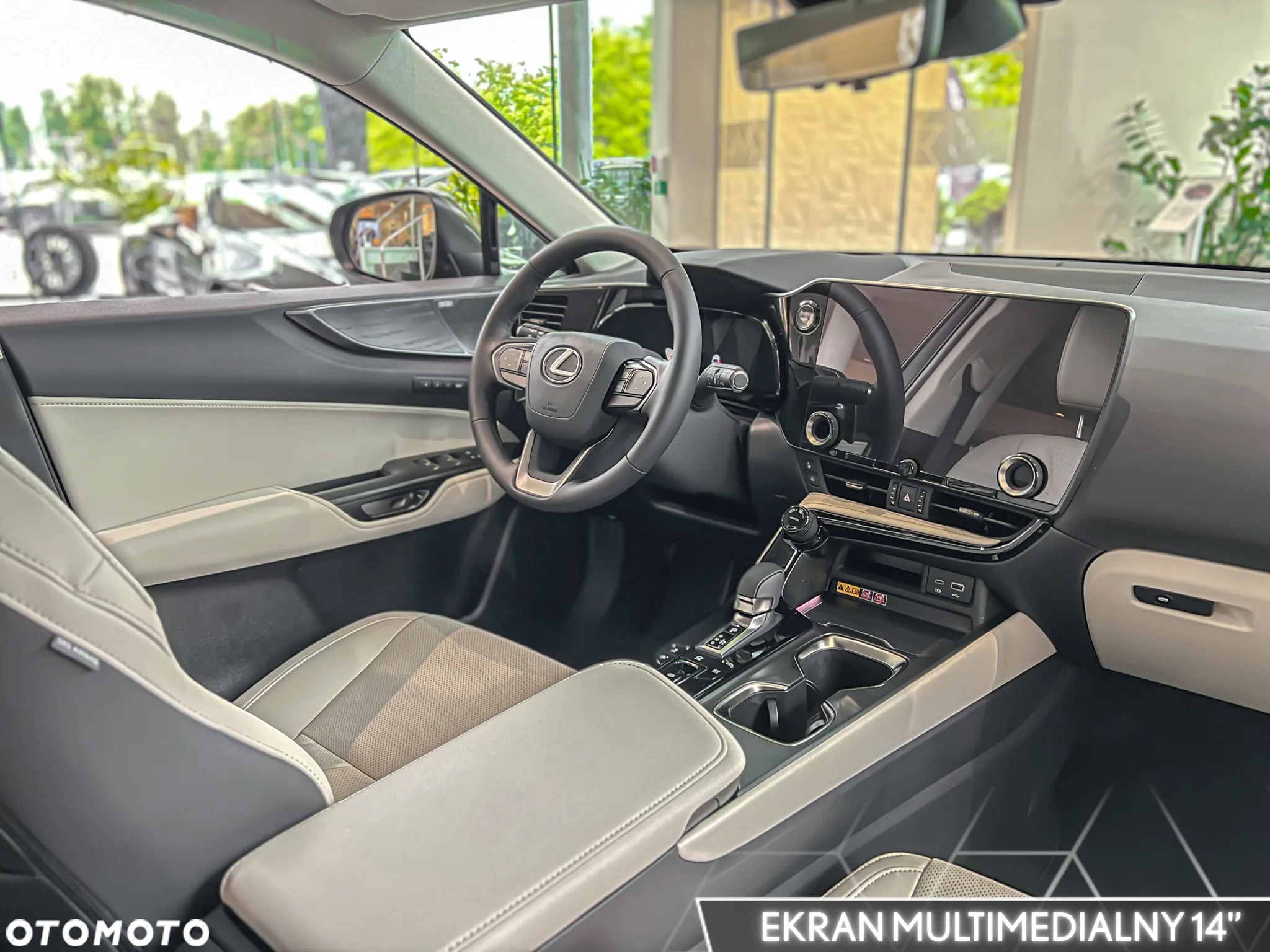 Lexus NX 350h Omotenashi AWD - 25