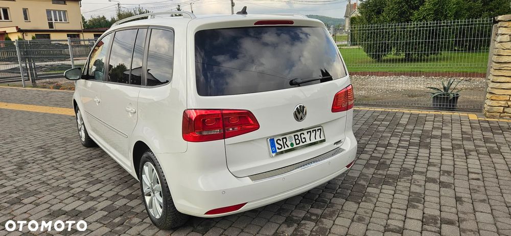Volkswagen Touran 2.0 TDI DPF Highline DSG - 24