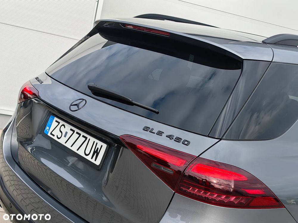 Mercedes-Benz GLE - 40
