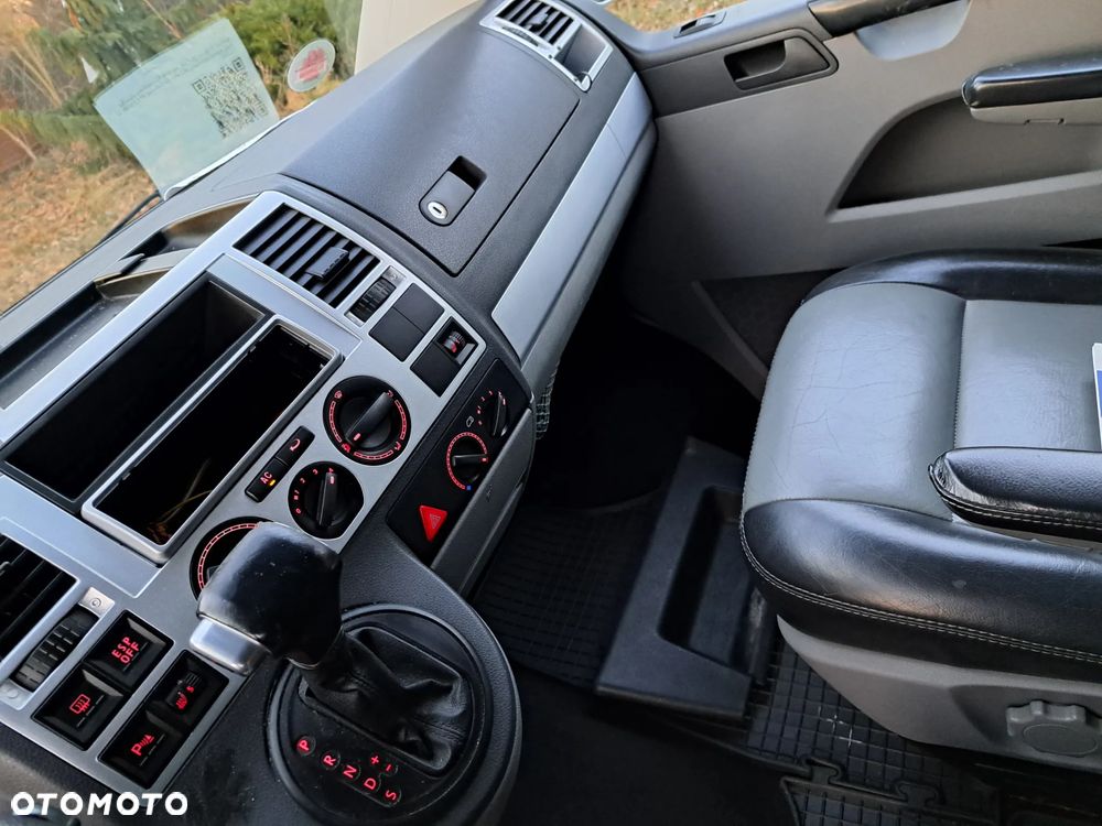 Volkswagen Transporter - 10