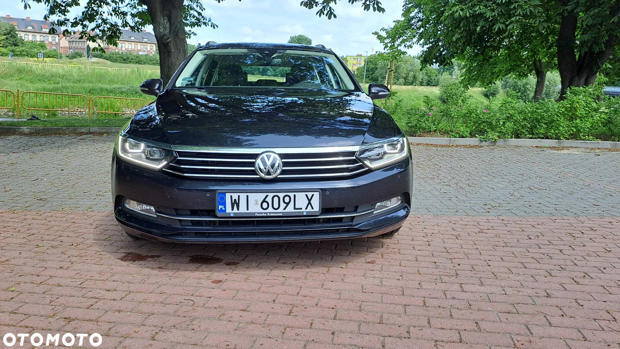 Volkswagen Passat 2.0 TDI SCR Comfortline - 2
