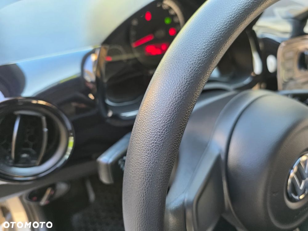 Volkswagen up! 1.0 move CityLine - 28