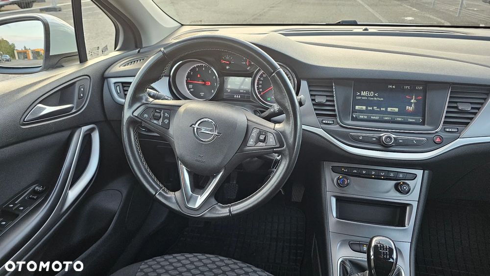 Opel Astra V 1.4 T Enjoy - 12