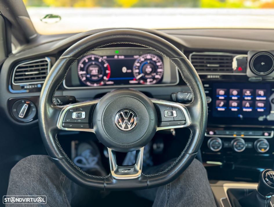 VW Golf 1.5 TSI R-Line - 10