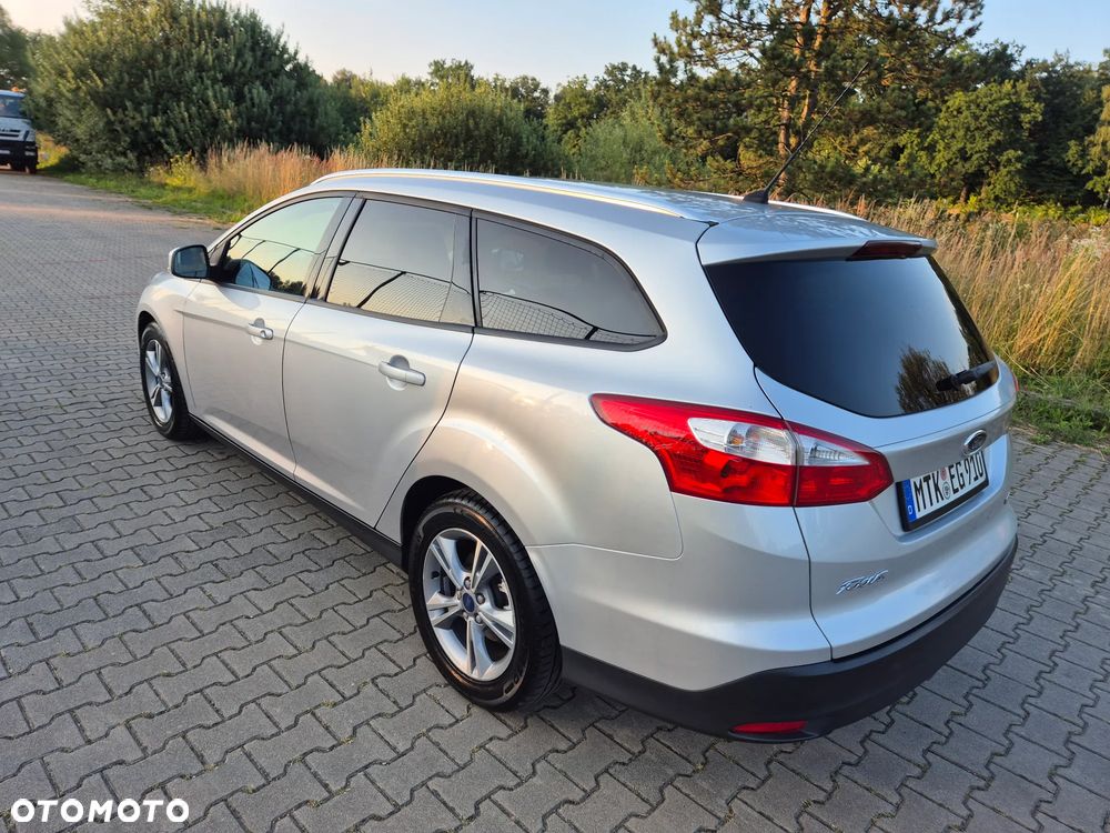 Ford Focus - 14