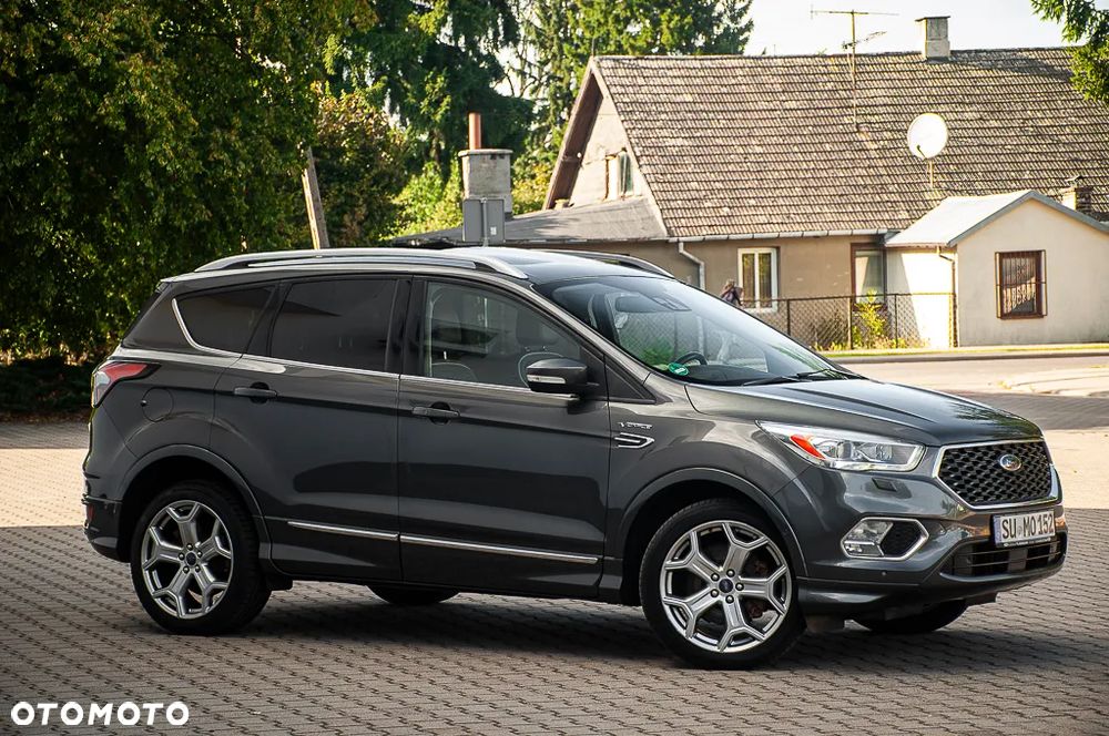 Ford Kuga - 10