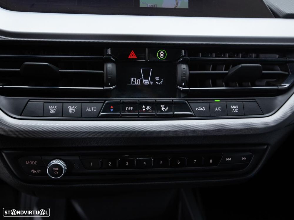 BMW 116 d Corporate Edition - 16