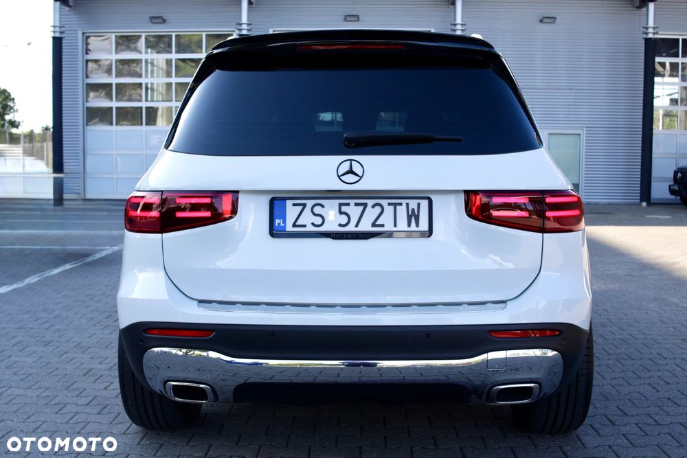 Mercedes-Benz GLB 200 7G-DCT - 5