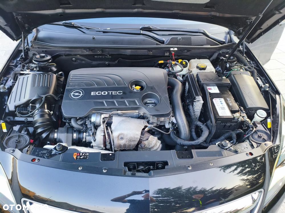 Opel Insignia 1.6 T Cosmo S&S EU6 - 38