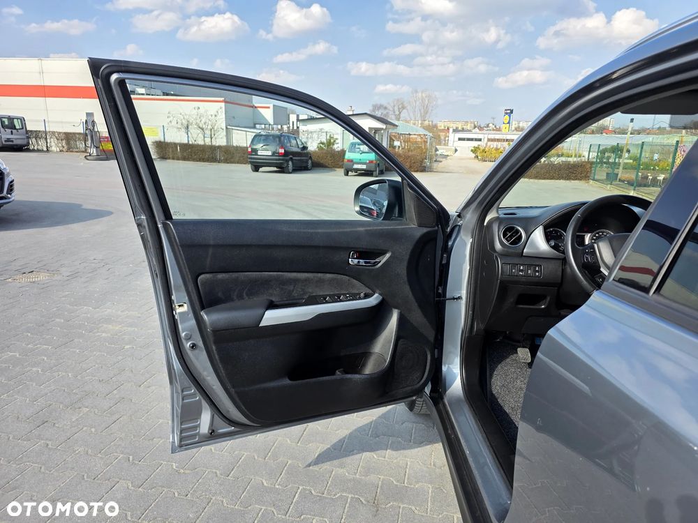 Suzuki Vitara 1.6 (4x2) Comfort - 15