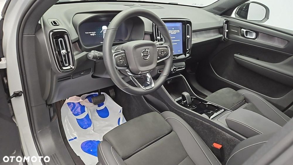 Volvo XC 40 82kWh P8 Recharge AWD Ultimate - 9