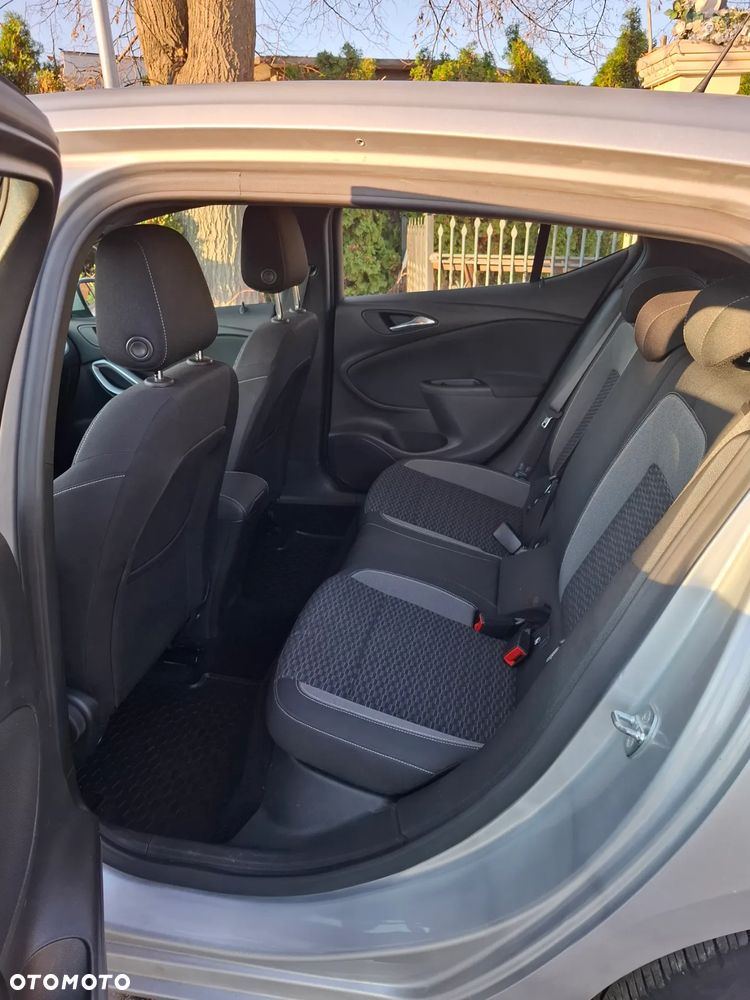 Opel Astra V 1.2 T GS Line S&S - 13