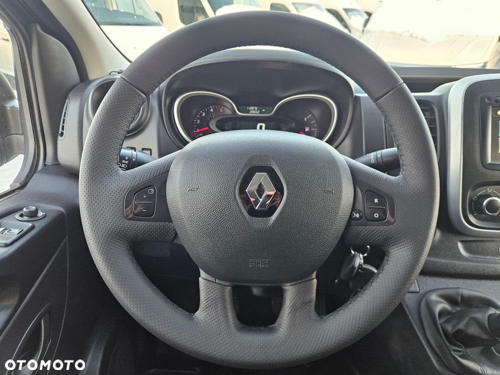 Renault Trafic L2H1 *74900zł NETTO* Brygadówka 6 osób 2.0dCi/120KM - 21