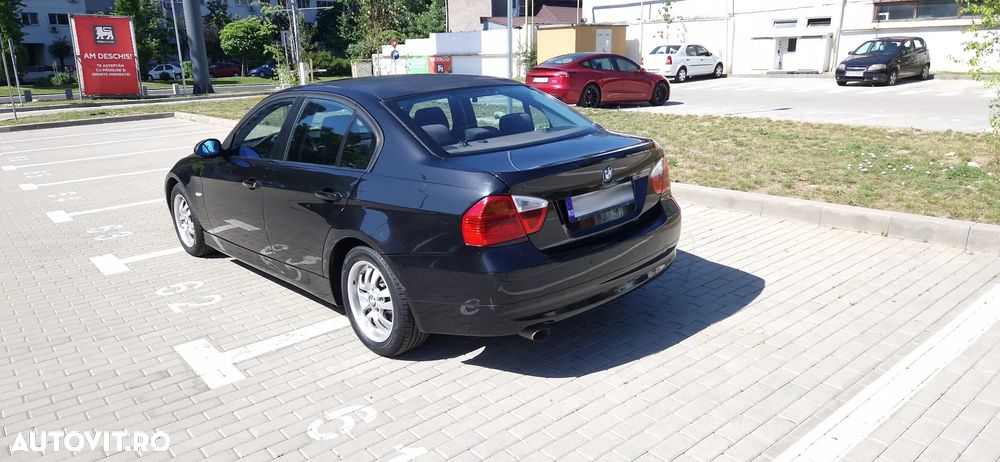 BMW Seria 3 - 10