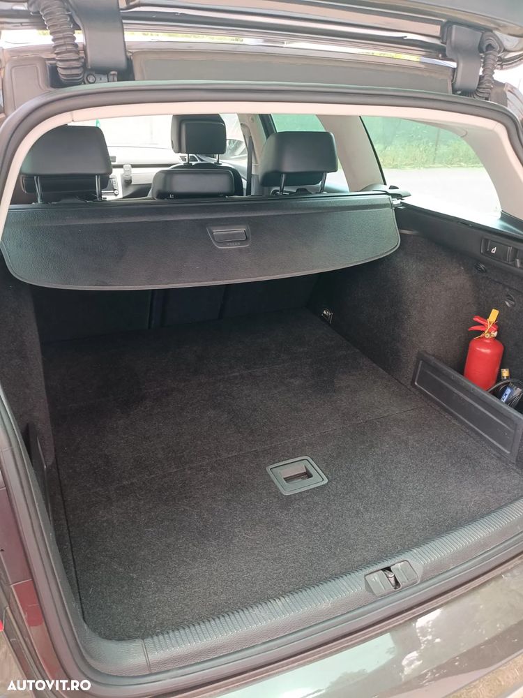 Volkswagen Passat Variant 2.0 TDI BlueMotion Technology DSG Highline - 1