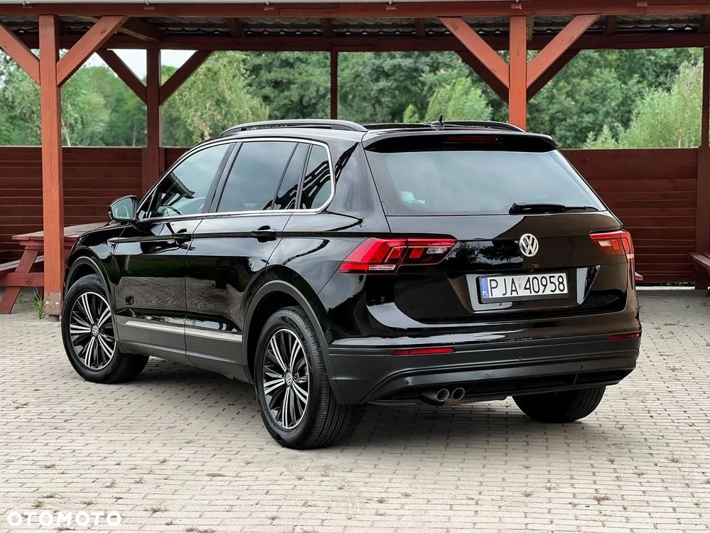 Volkswagen Tiguan - 5